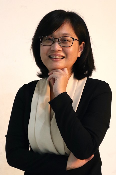 應英系曾靜宜老師